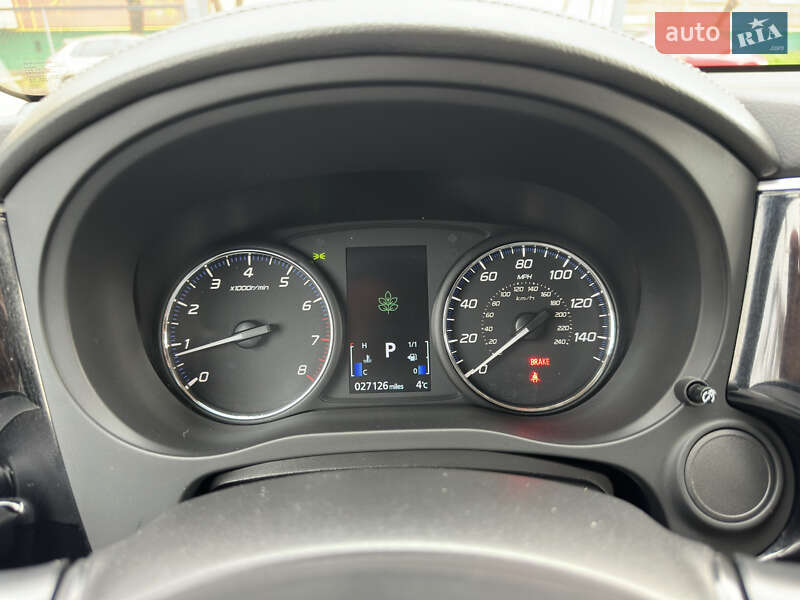 Позашляховик / Кросовер Mitsubishi Outlander 2020 в Білій Церкві