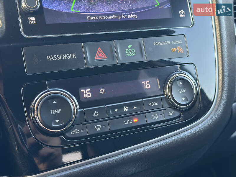 Позашляховик / Кросовер Mitsubishi Outlander 2017 в Дніпрі фото 19 Позашляховик / Кросовер Mitsubishi Outlander 2017 в Дніпрі