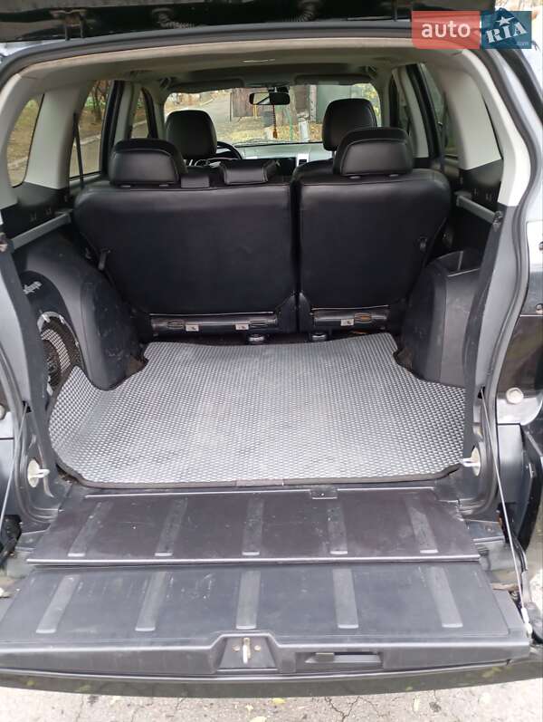 Позашляховик / Кросовер Mitsubishi Outlander 2008 в Полтаві
