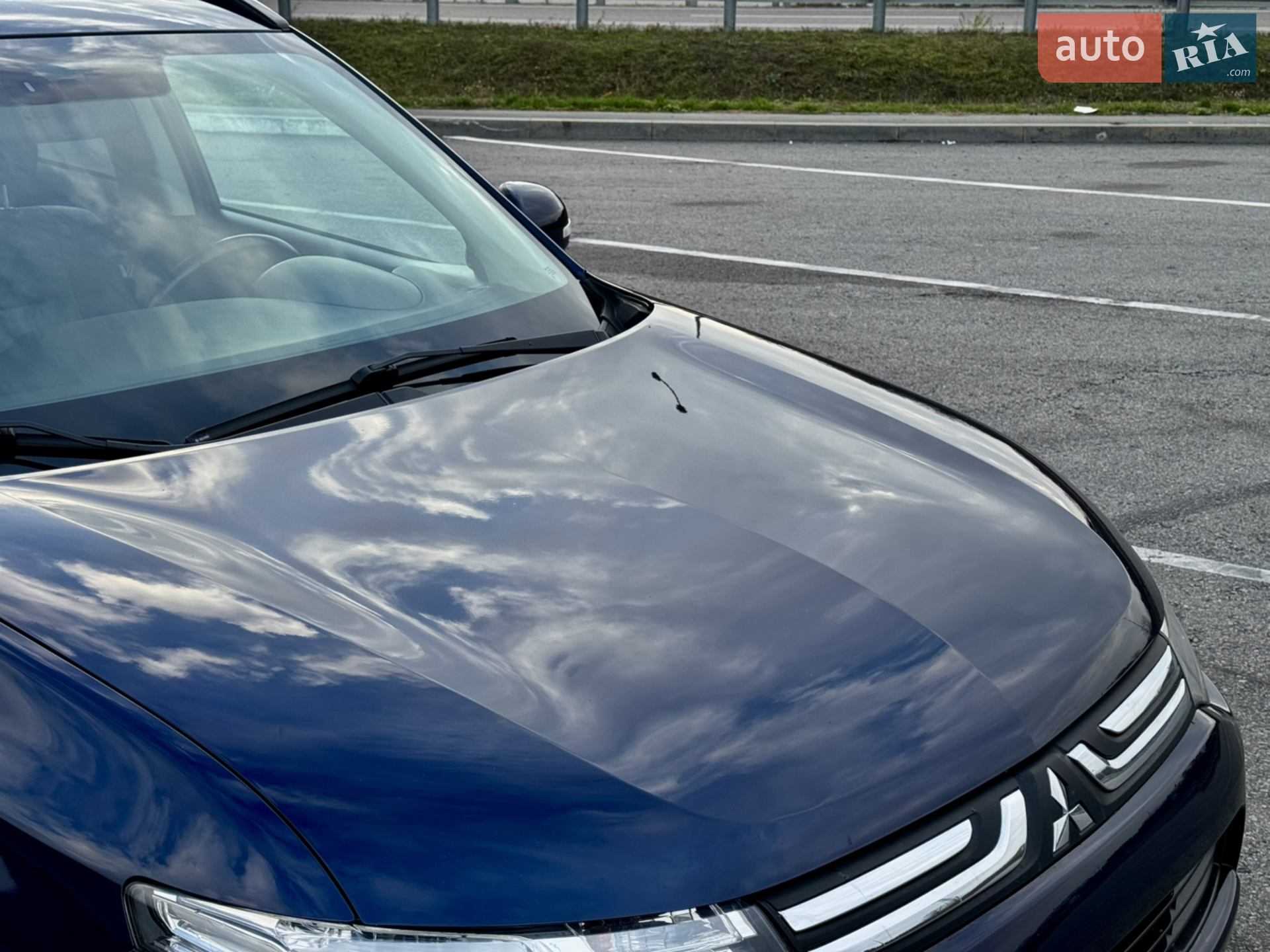2014 Mitsubishi Outlander - мініатюра 10