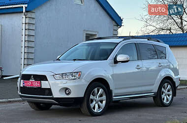 Внедорожник / Кроссовер Mitsubishi Outlander 2010 в Радивилове