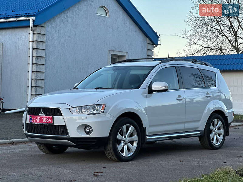 Mitsubishi Outlander 2010