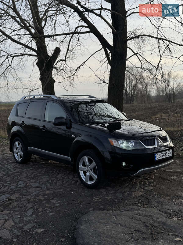 Позашляховик / Кросовер Mitsubishi Outlander 2008 в Броварах