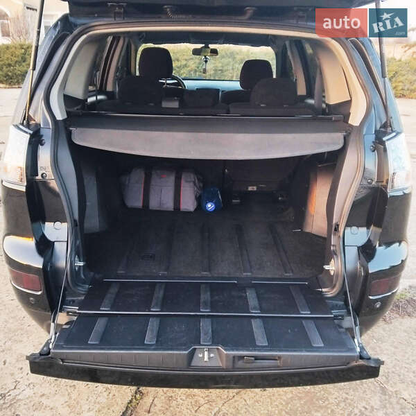 Позашляховик / Кросовер Mitsubishi Outlander 2007 в Одесі фото 15 Позашляховик / Кросовер Mitsubishi Outlander 2007 в Одесі