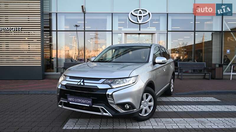 Mitsubishi Outlander 2019