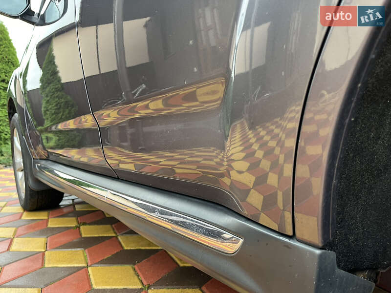 Внедорожник / Кроссовер Mitsubishi Outlander 2012 в Виннице