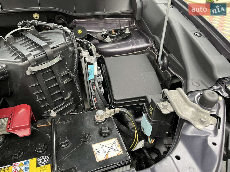 Внедорожник / Кроссовер Mitsubishi Outlander 2012 в Виннице