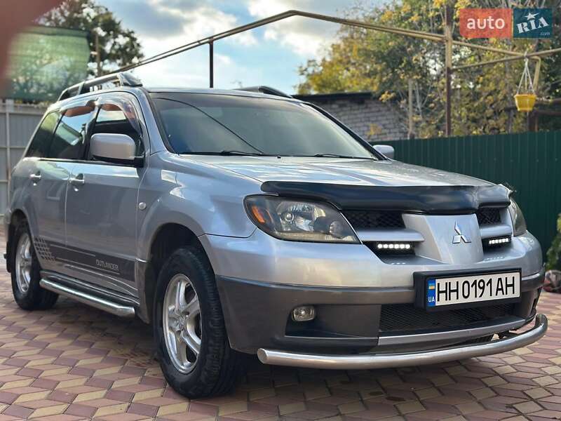 Mitsubishi Outlander 2004