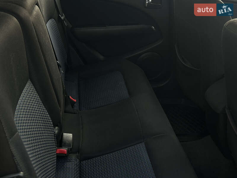 Внедорожник / Кроссовер Mitsubishi Outlander 2007 в Николаеве