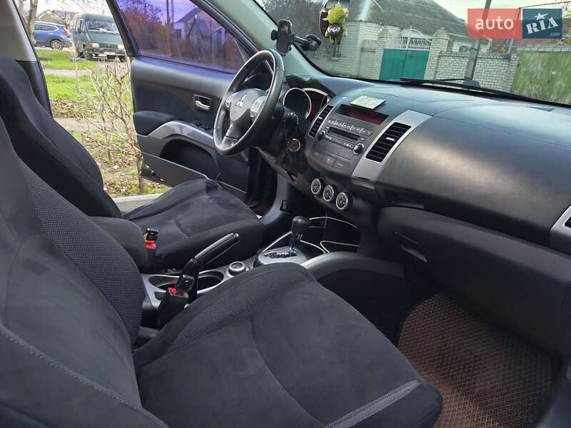 Позашляховик / Кросовер Mitsubishi Outlander 2008 в Миколаєві