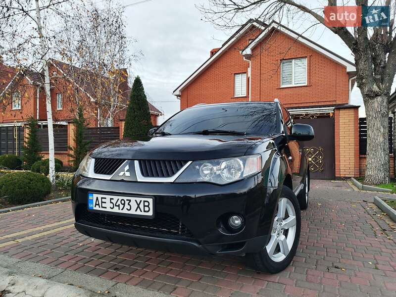 Позашляховик / Кросовер Mitsubishi Outlander 2008 в Миколаєві