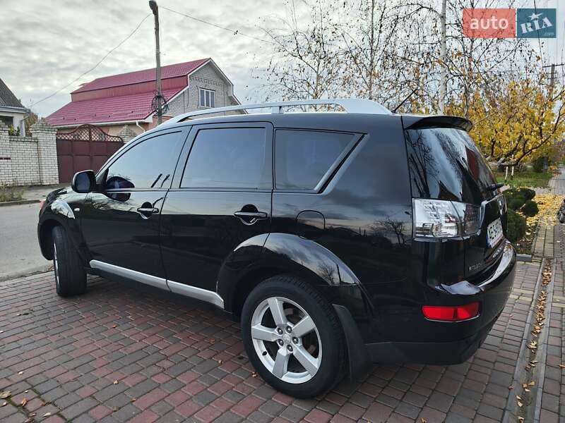 Позашляховик / Кросовер Mitsubishi Outlander 2008 в Миколаєві