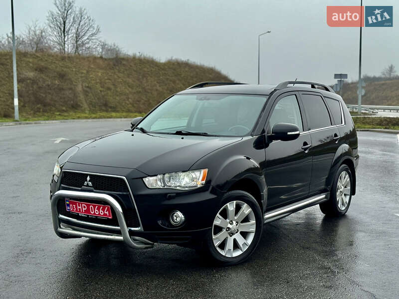 Позашляховик / Кросовер Mitsubishi Outlander 2012 в Полтаві