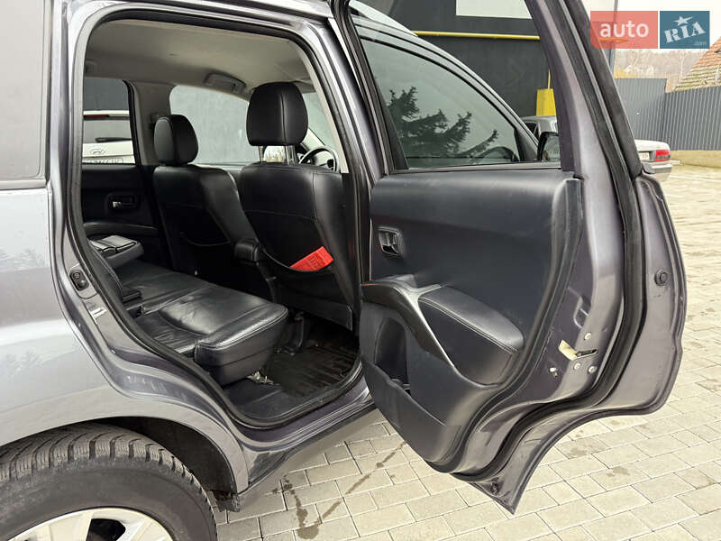 Внедорожник / Кроссовер Mitsubishi Outlander 2008 в Кременце