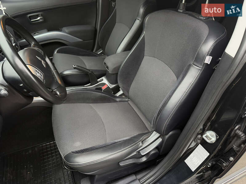 Позашляховик / Кросовер Mitsubishi Outlander 2010 в Тернополі