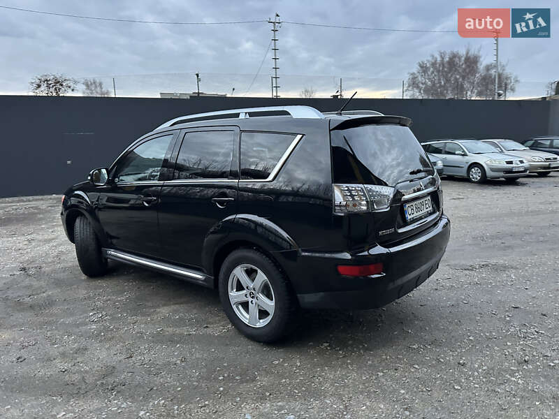 Позашляховик / Кросовер Mitsubishi Outlander 2009 в Ніжині