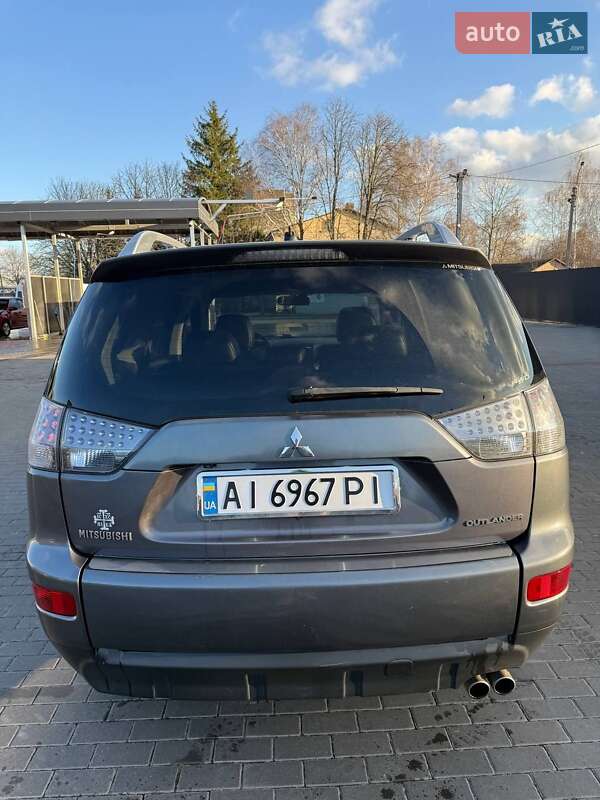 Позашляховик / Кросовер Mitsubishi Outlander 2008 в Березані
