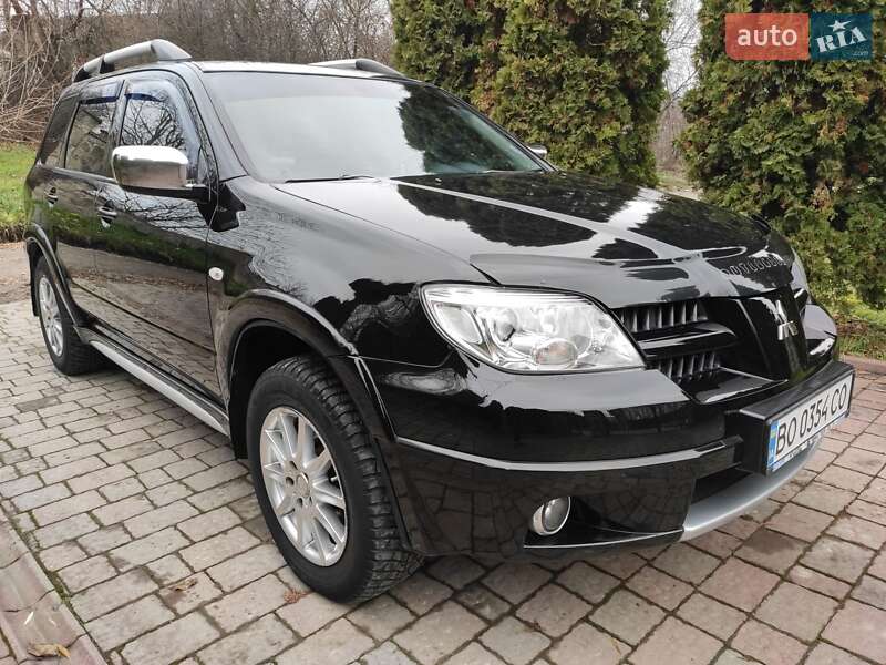 Внедорожник / Кроссовер Mitsubishi Outlander 2007 в Каменец-Подольском