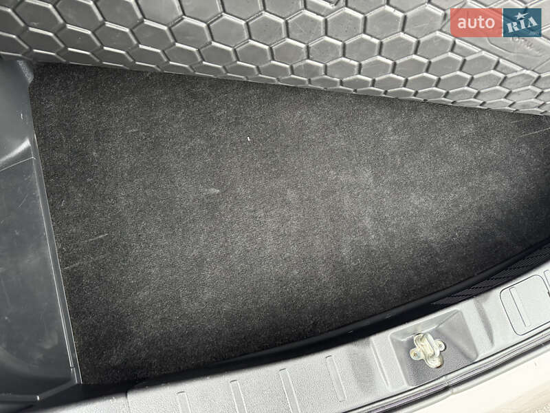 Позашляховик / Кросовер Mitsubishi Outlander 2018 в Харкові фото 73 Позашляховик / Кросовер Mitsubishi Outlander 2018 в Харкові