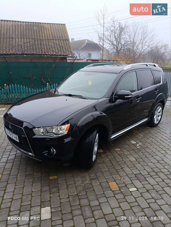 Mitsubishi Outlander 2010