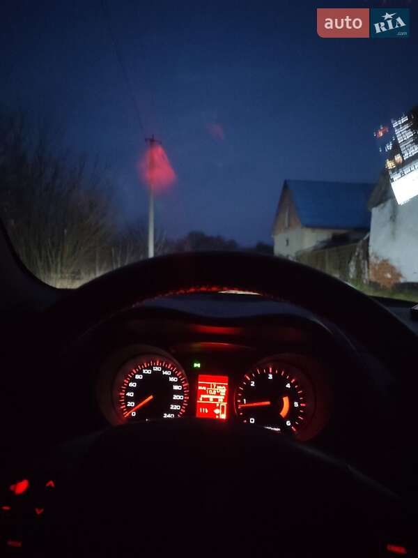 Позашляховик / Кросовер Mitsubishi Outlander 2007 в Миргороді