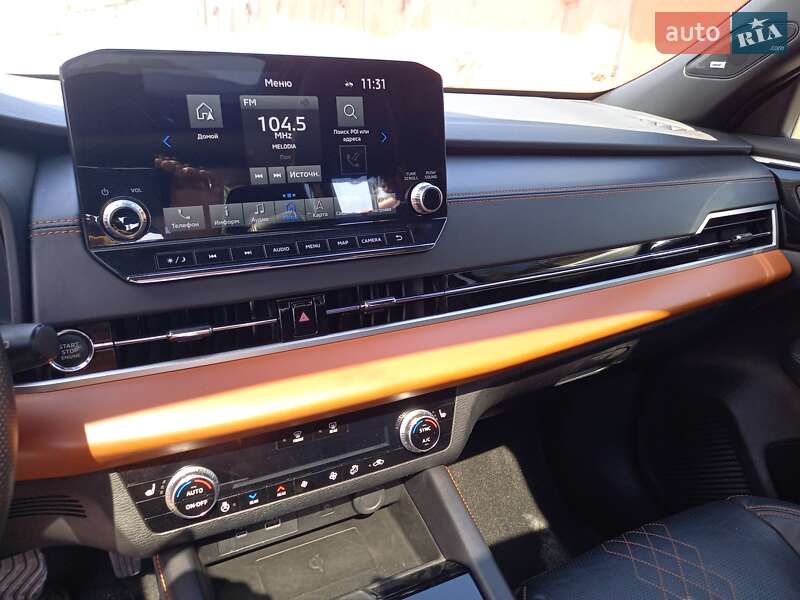 Внедорожник / Кроссовер Mitsubishi Outlander 2022 в Черкассах