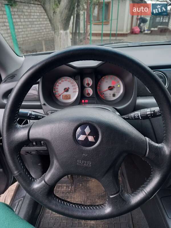 Внедорожник / Кроссовер Mitsubishi Outlander 2008 в Днепре фото 13 Внедорожник / Кроссовер Mitsubishi Outlander 2008 в Днепре