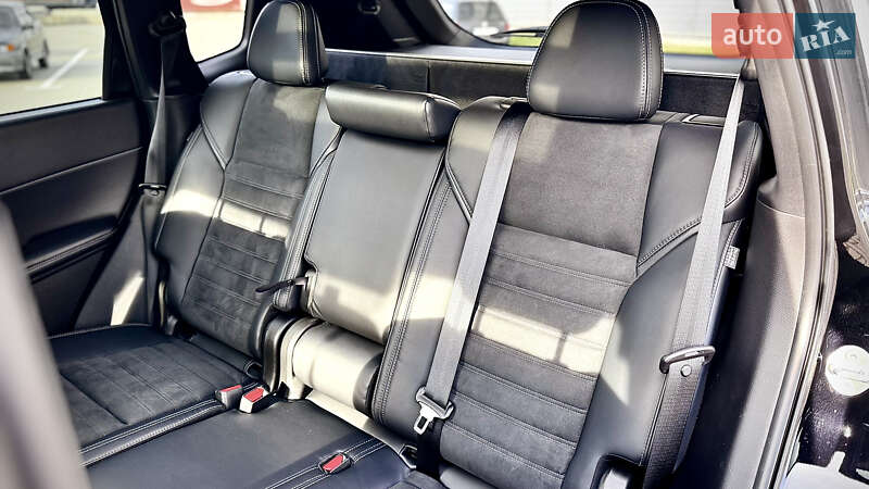 Позашляховик / Кросовер Mitsubishi Outlander 2021 в Івано-Франківську