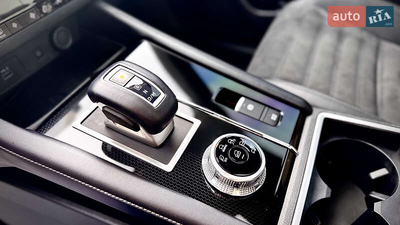 Позашляховик / Кросовер Mitsubishi Outlander 2021 в Івано-Франківську