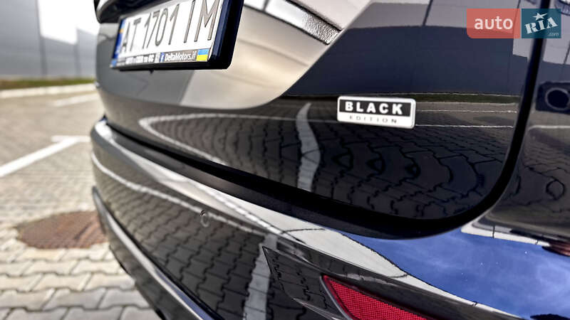 Позашляховик / Кросовер Mitsubishi Outlander 2021 в Івано-Франківську