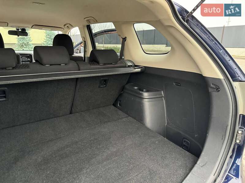 Позашляховик / Кросовер Mitsubishi Outlander 2012 в Луцьку