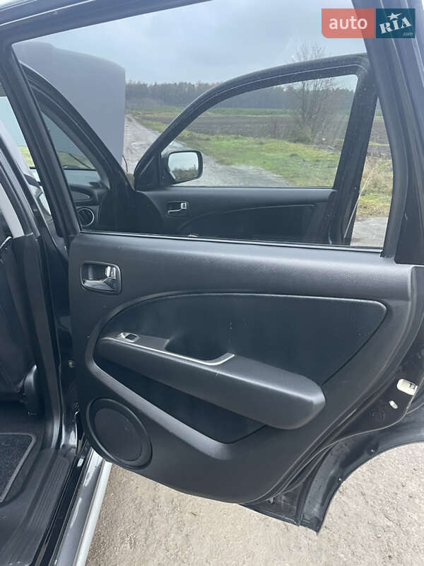 Внедорожник / Кроссовер Mitsubishi Outlander 2006 в Ровно