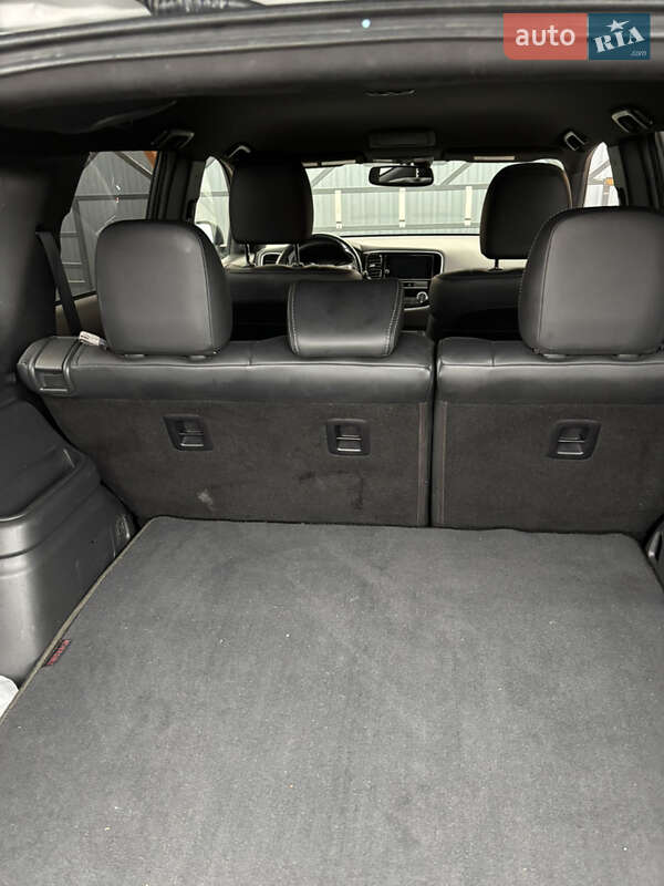 Внедорожник / Кроссовер Mitsubishi Outlander 2018 в Харькове