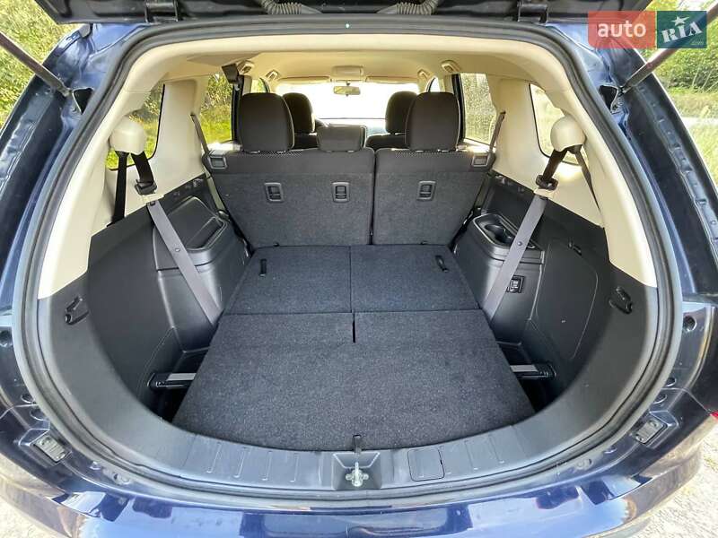 Позашляховик / Кросовер Mitsubishi Outlander 2017 в Богородчанах