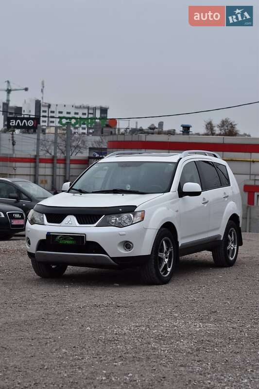 Позашляховик / Кросовер Mitsubishi Outlander 2008 в Кривому Розі фото 18 Позашляховик / Кросовер Mitsubishi Outlander 2008 в Кривому Розі