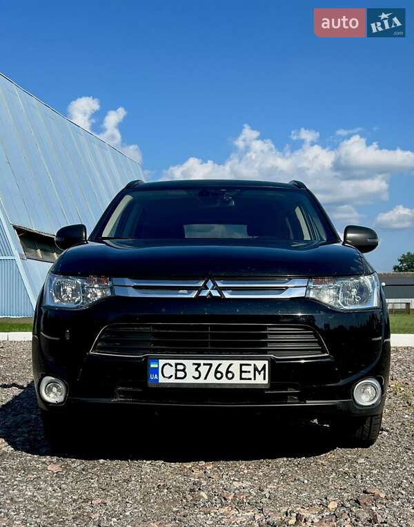 Позашляховик / Кросовер Mitsubishi Outlander 2012 в Батурині фото 7 Позашляховик / Кросовер Mitsubishi Outlander 2012 в Батурині