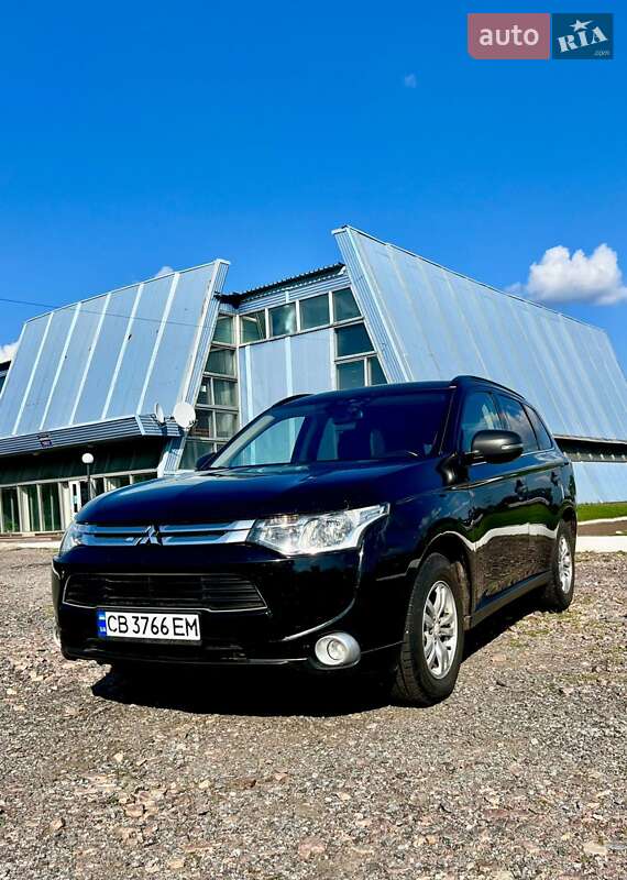 Позашляховик / Кросовер Mitsubishi Outlander 2012 в Батурині фото 9 Позашляховик / Кросовер Mitsubishi Outlander 2012 в Батурині