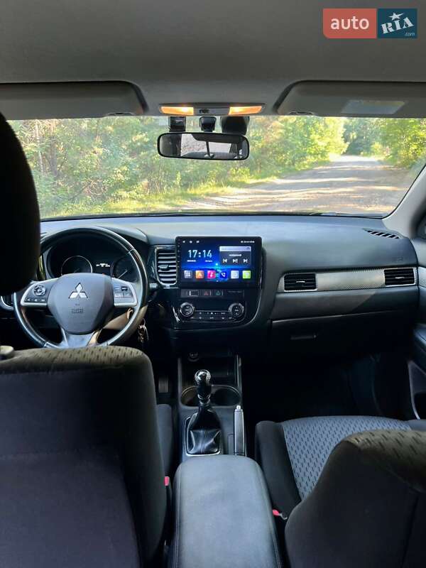 Позашляховик / Кросовер Mitsubishi Outlander 2012 в Батурині фото 25 Позашляховик / Кросовер Mitsubishi Outlander 2012 в Батурині