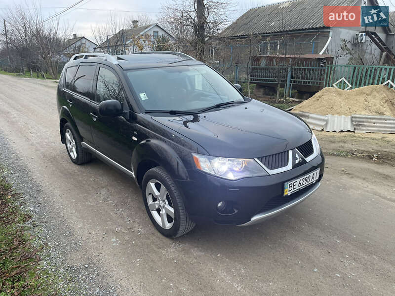 Внедорожник / Кроссовер Mitsubishi Outlander 2007 в Николаеве фото Внедорожник / Кроссовер Mitsubishi Outlander 2007 в Николаеве