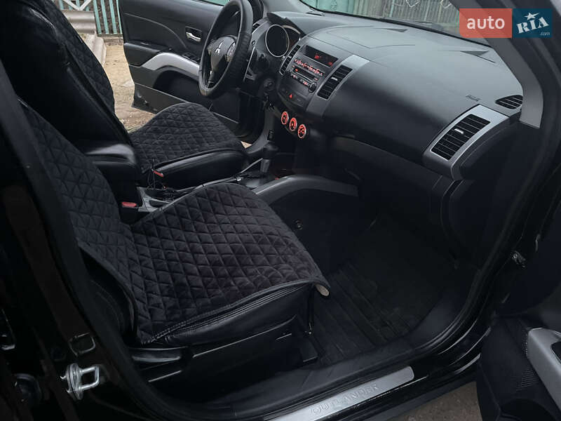 Внедорожник / Кроссовер Mitsubishi Outlander 2007 в Николаеве фото 12 Внедорожник / Кроссовер Mitsubishi Outlander 2007 в Николаеве