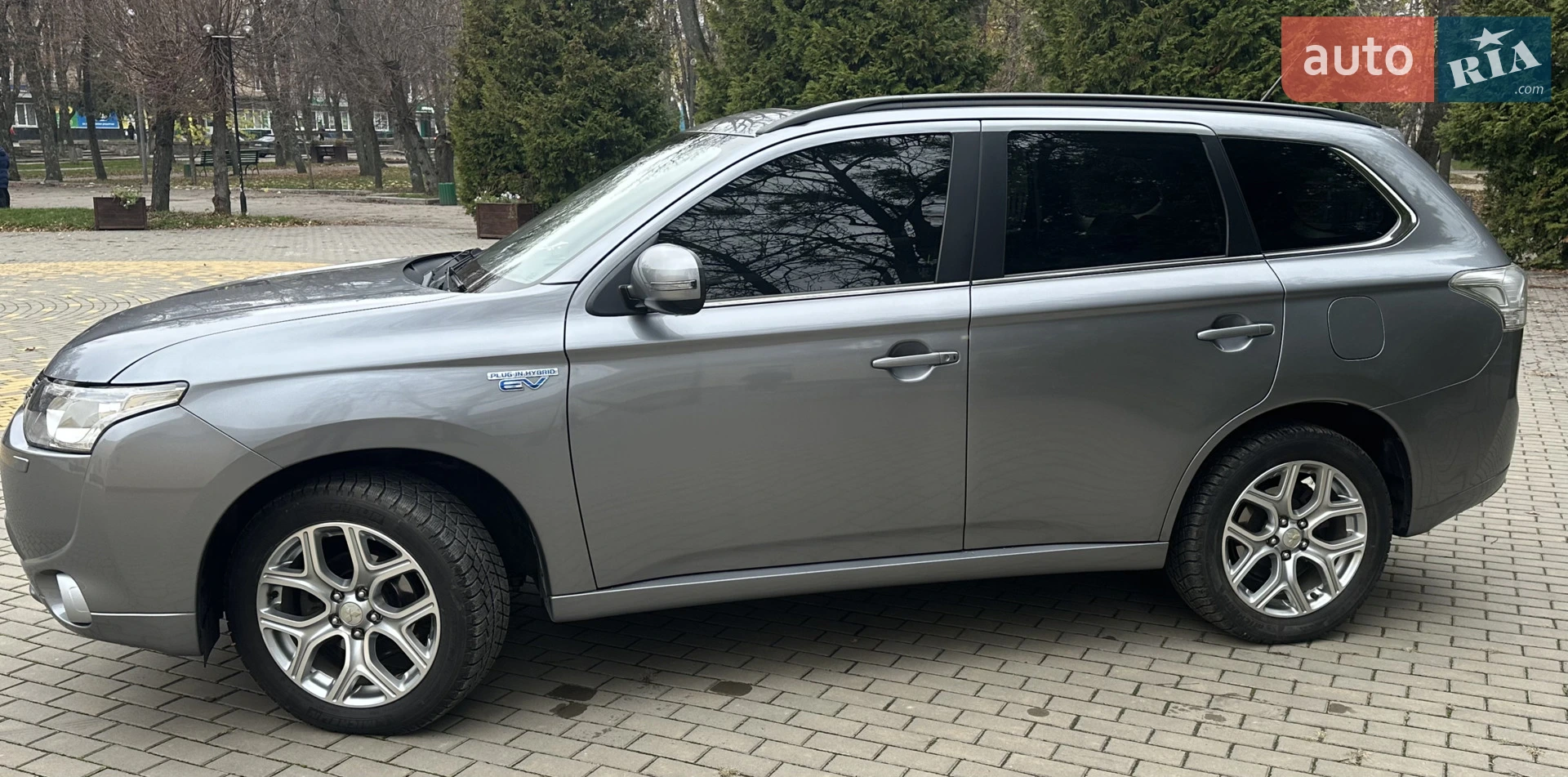2013 Mitsubishi Outlander - мініатюра 5