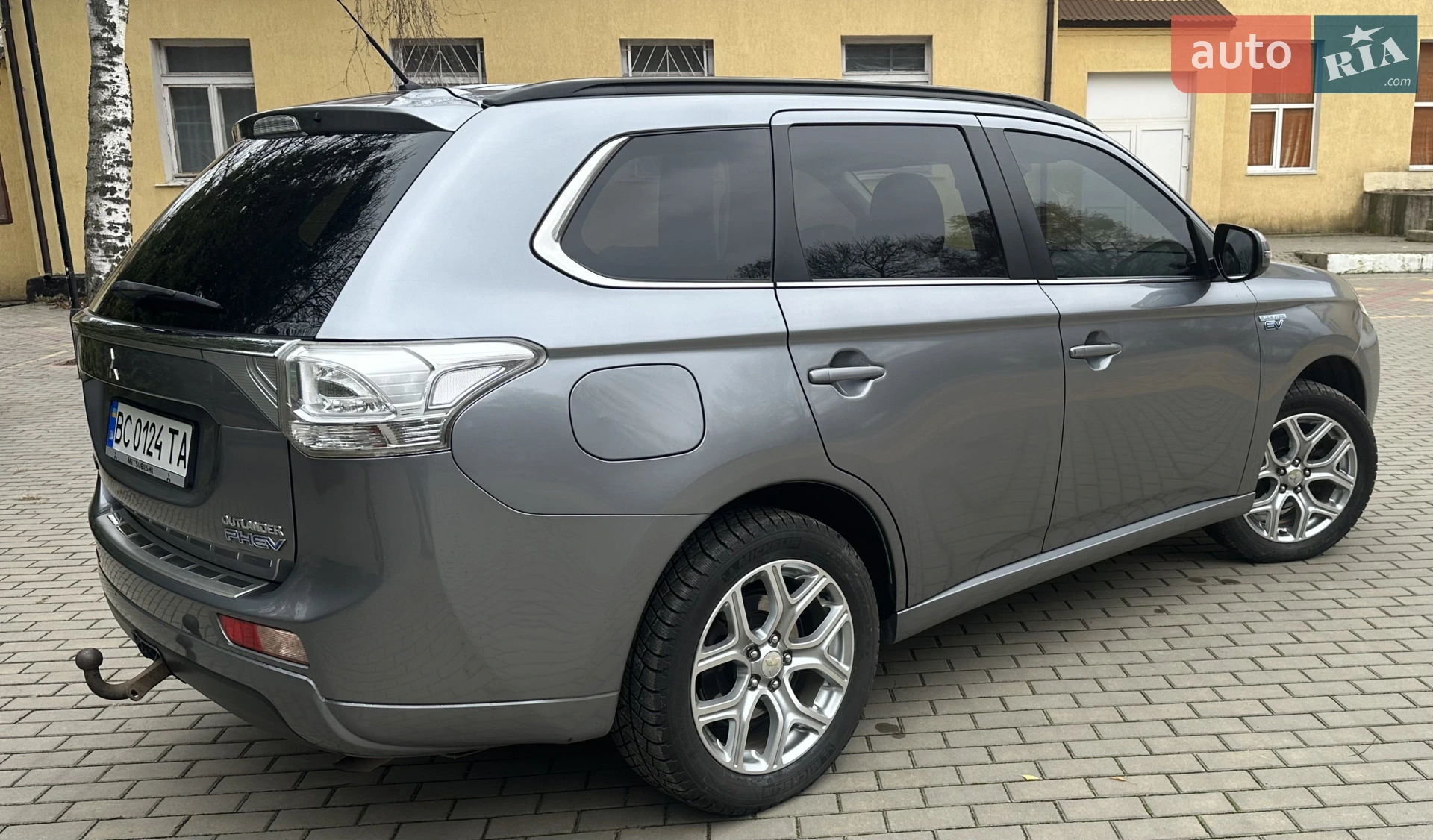 2013 Mitsubishi Outlander - мініатюра 9