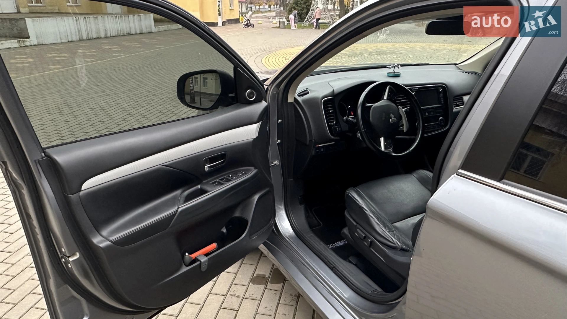 2013 Mitsubishi Outlander - мініатюра 19