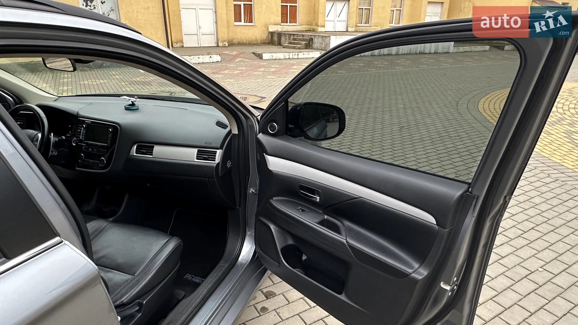 2013 Mitsubishi Outlander - мініатюра 29