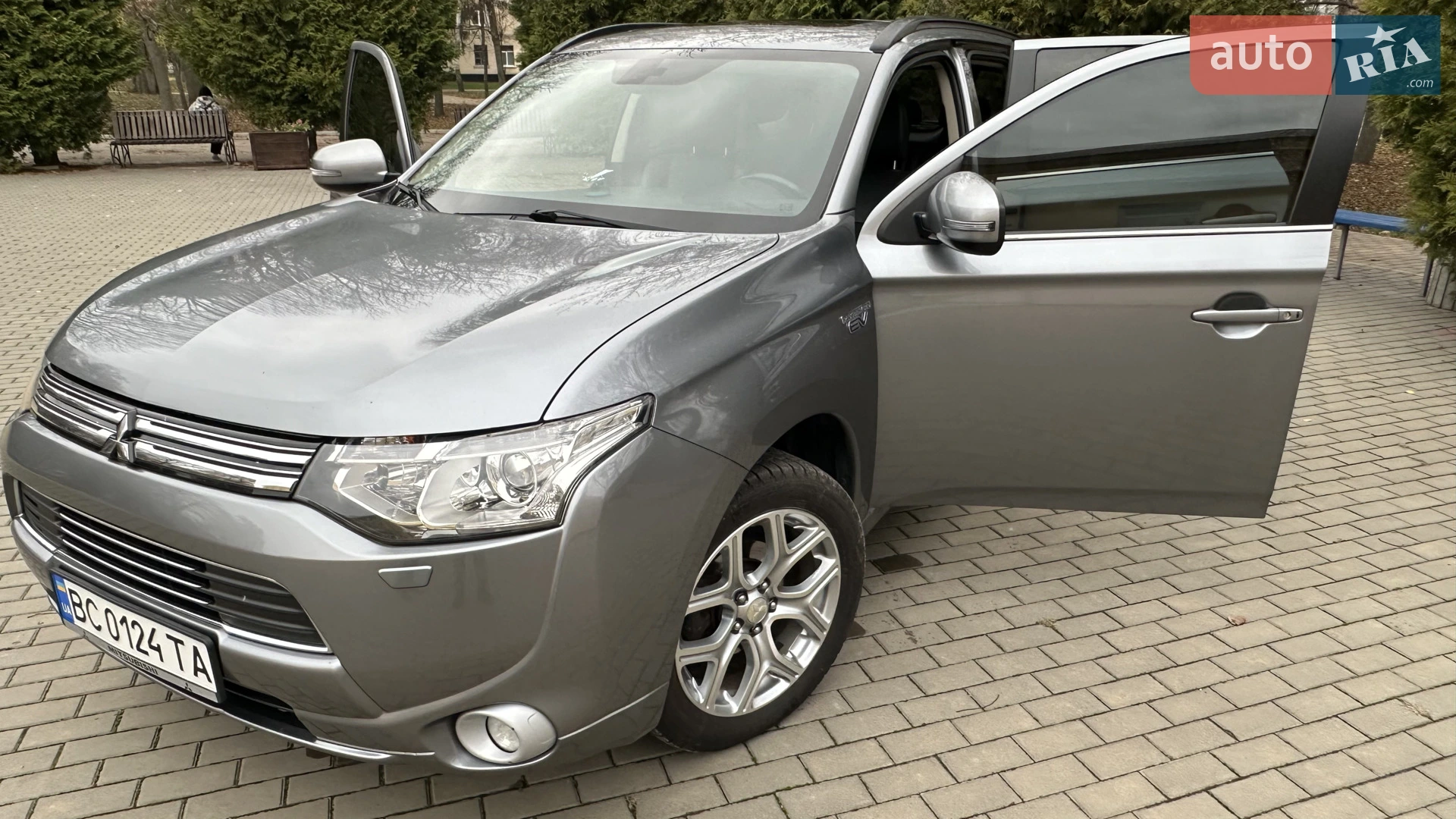 2013 Mitsubishi Outlander - мініатюра 32