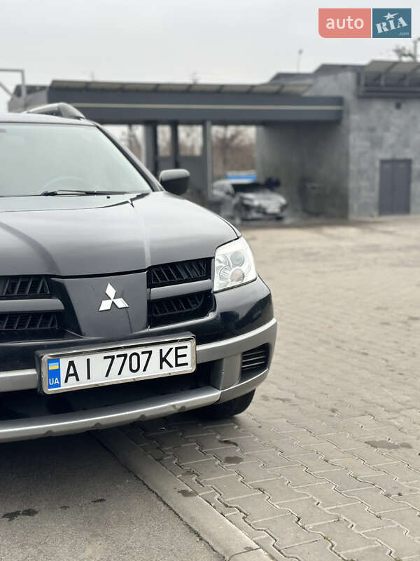 Mitsubishi Outlander 2006