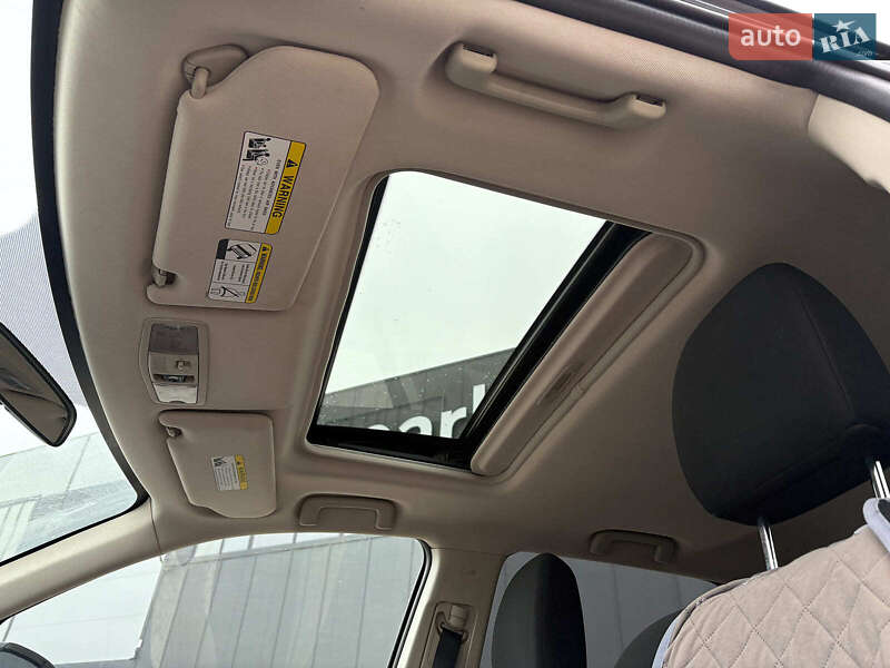 Позашляховик / Кросовер Mitsubishi Outlander 2017 в Львові фото 28 Позашляховик / Кросовер Mitsubishi Outlander 2017 в Львові