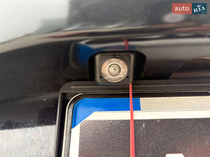 Позашляховик / Кросовер Mitsubishi Outlander 2017 в Львові фото 36 Позашляховик / Кросовер Mitsubishi Outlander 2017 в Львові