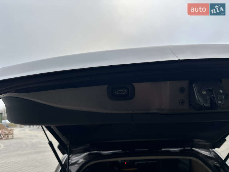 Внедорожник / Кроссовер Mitsubishi Outlander 2016 в Киеве фото 19 Внедорожник / Кроссовер Mitsubishi Outlander 2016 в Киеве