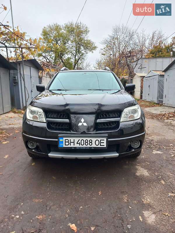 Mitsubishi Outlander 2006